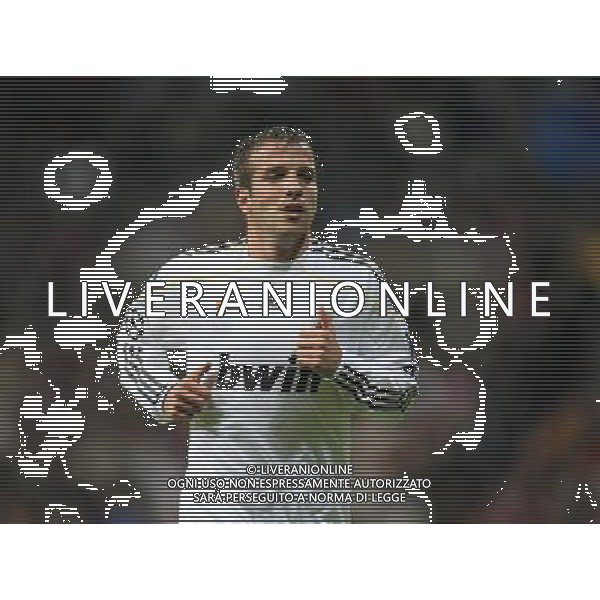 MADRID , Spain (25/11/09).- Champions League match Real Madrid vs Zurich. Rafael van der vaart. Photo: Cebolla / Cid-Fuentes / ALFAQUI - Ag. Aldo Liverani sas ITALY ONLY CHAMPIONS LEAGUE - REAL MADRID vs ZURIGO