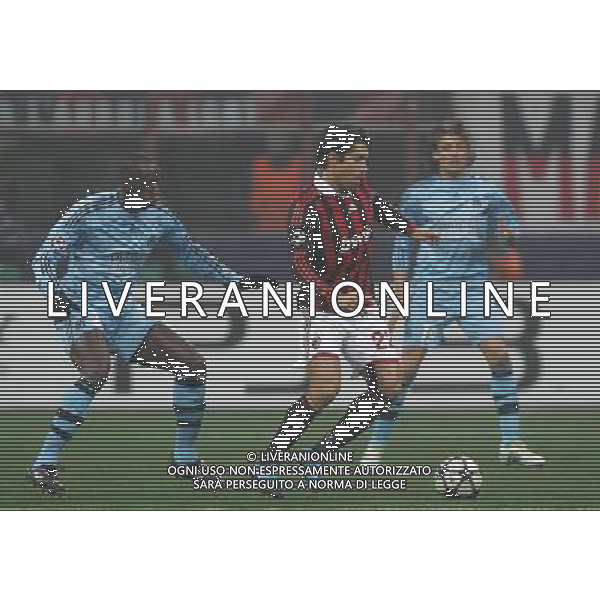 Milano 25-11-2009 Champions League 2009/10 milan-olympique Marsiglia 1:1 nella foto souleymane diawara e marco borriello ph marco luzzani/ag aldo liverani s.a.s.