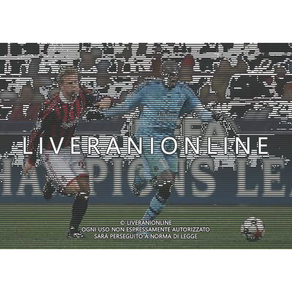 Milano 25-11-2009 Champions League 2009/10 milan-olympique Marsiglia 1:1 nella foto mamadou niang e ignazio abate ph marco luzzani/ag aldo liverani s.a.s.