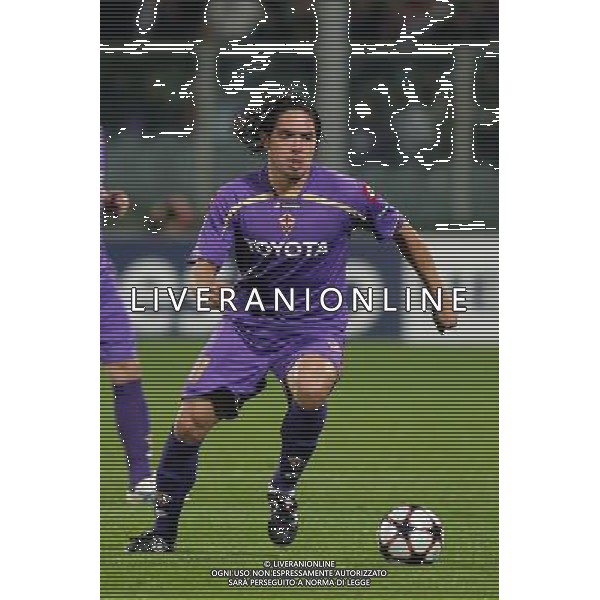 FIRENZE, 24/11/2009, CHAMPIONS LEAGUE 2009-2010 FIORENTINA OLYMPIQUE LIONE NELLA FOTO: MANUEL VARGAS FOTO AG. A. LIVERANI S.A.S.