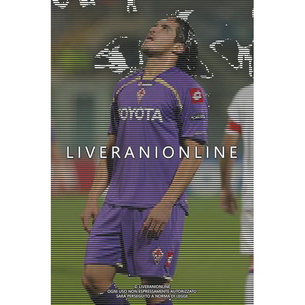 FIRENZE, 24/11/2009, CHAMPIONS LEAGUE 2009-2010 FIORENTINA OLYMPIQUE LIONE NELLA FOTO: MANUEL VARGAS FOTO AG. A. LIVERANI S.A.S.