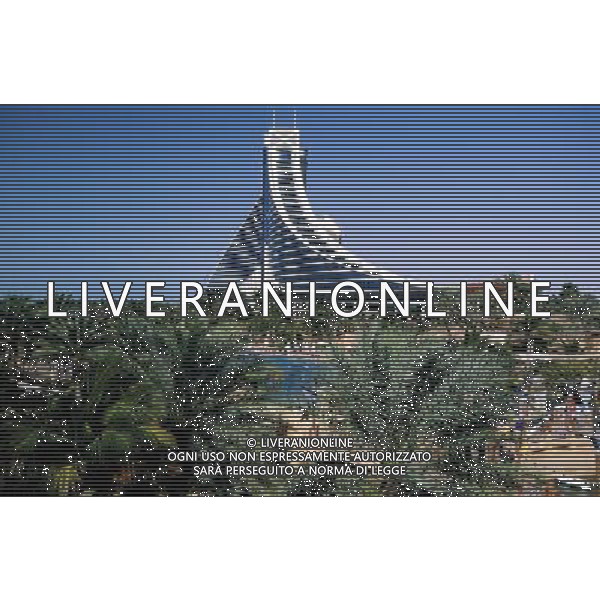 United Arab Emirates, Dubai, Jumeirah Beach Hotel Date: 21.02.2008 Ref: WP_B643_110477_0036 COMPULSORY CREDIT: World Pictures/Photoshot © PHOTOSHOT - AG. ALDO LIVERANI SAS ITALY ONLY DUBAI - EMIRATI ARABI