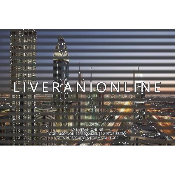 Sheikh Zayed Road, Dubai, UAE. © PHOTOSHOT - AG. ALDO LIVERANI SAS ITALY ONLY DUBAI - EMIRATI ARABI