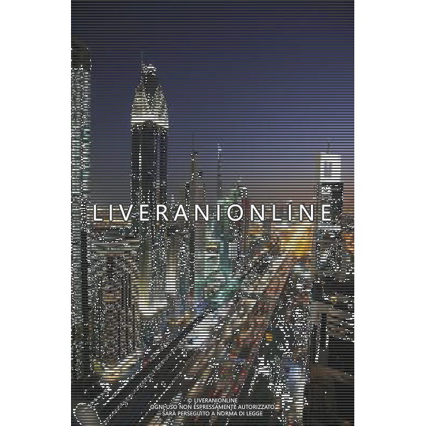 Sheikh Zayed Road, Dubai, UAE. © PHOTOSHOT - AG. ALDO LIVERANI SAS ITALY ONLY DUBAI - EMIRATI ARABI