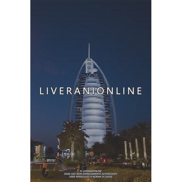 Burj al-Arab, seven star hotel, Dubai, UAE, Arabian Peninsula, Middle East DUBAI - EMIRATI ARABI UNITI - HOTEL A 7 STELLE /Agenzia Aldo Liverani Sas - ITALY ONLY -