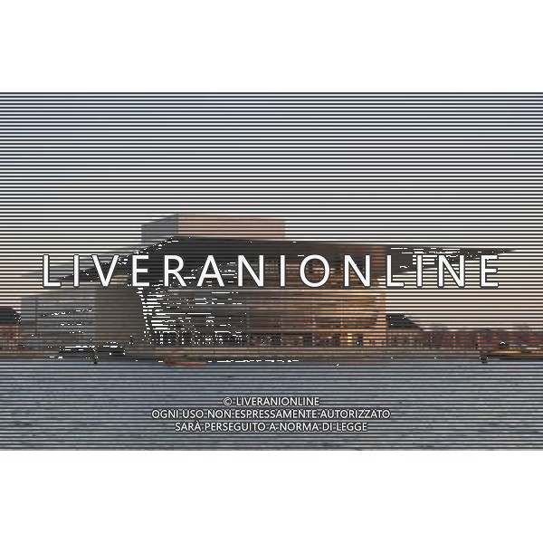 COPENHAGEN ( Danimarca) scorcio della citta\' nella foto: Opera House © Zhao Changchun - Xinhua/Photoshot. - Ag. Aldo Liverani sas ITALY ONLY