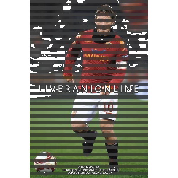 Roma - 03/12/2009 - Stadio Olimpico - Uefa Europa League 2009/2010 Gruppo E - AS Roma vs Basilea - nella foto: Francesco TOTTI ph. Corradetti / @Aldo LIVERANI Sas
