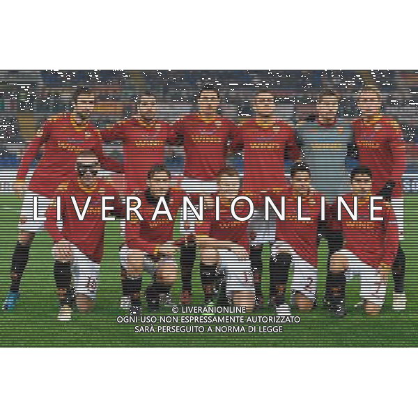 Roma - 03/12/2009 - Stadio Olimpico - Uefa Europa League 2009/2010 Gruppo E - AS Roma vs Basilea - nella foto: La formazione della AS ROMA 2009/10 ph. Corradetti / @Aldo LIVERANI Sas