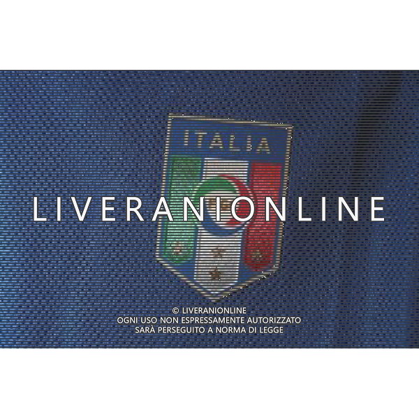 Sorteggi della fase finale dei Mondiali di calcio Sud Africa 2010 - maglia della nazionale italiana 04.12.2009, Kapstadt, SŸdafrika, FIFA Fu§ball-Weltmeisterschaft 2010, World Cup, Cape Town, South Africa, Final Draw, Auslosung, Ziehung, Merchandising, Official Fan Shop, Offizieller Fan Shop, Fanartikel, copyright by firo sportphoto/Agenzia Aldo Liverani Sas - ITALY ONLY -
