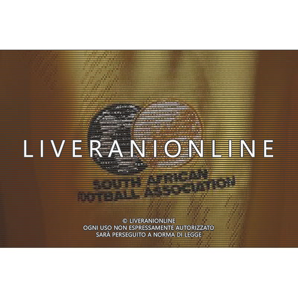 Sorteggi della fase finale dei Mondiali di calcio Sud Africa 2010 - maglia della nazionale sudafricana 04.12.2009, Kapstadt, SŸdafrika, FIFA Fu§ball-Weltmeisterschaft 2010, World Cup, Cape Town, South Africa, Final Draw, Auslosung, Ziehung, Merchandising, Official Fan Shop, Offizieller Fan Shop, Fanartikel, copyright by firo sportphoto/Agenzia Aldo Liverani Sas - ITALY ONLY -
