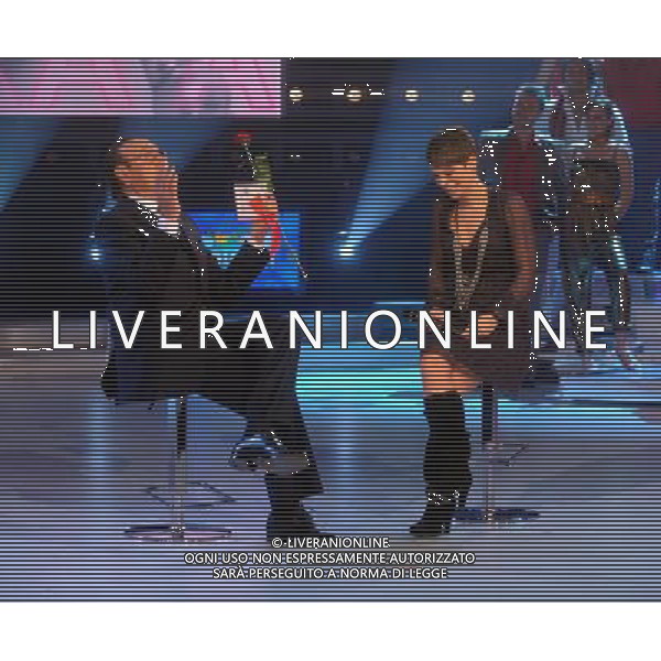 ROMA - STUDI DELLA DEAR 06/12/2009 TRASMISSIONE TELEVISIVA \'DOMENICA IN\' nella foto: ALESSANDRA AMOROSO CON PIPPO BAUDO ©BRUNI/AGENZIA ALDO LIVERANI SAS