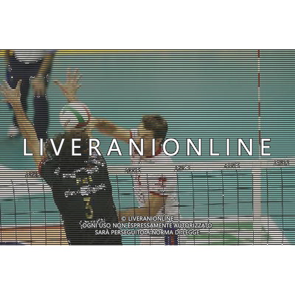 TREVISO 20/12/2009 SERIE A TIM VOLLEY SISLEY TREVISO-ITAS DIATEC TRENTINO NELLA FOTO:RENAUD HERPE FOTO PAOLA GARBUIO/AG.ALDO LIVERANI