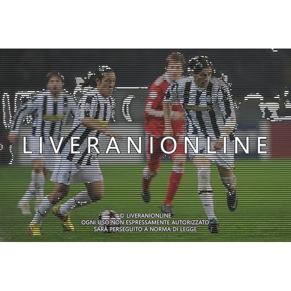 Juventus - Bayern Monaco Champions League 2009/2010 08-12-2009 Torino Nella foto: mauro camoranesi e caceres ©Manuela Viganti/Agenzia Aldo Liverani Sas 