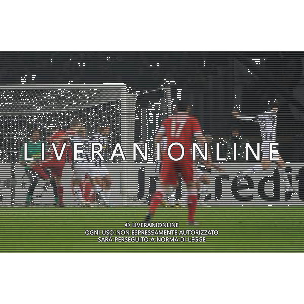 Juventus - Bayern Monaco Champions League 2009/2010 08-12-2009 Torino Nella foto: il 4 gol del bayern di Tymoschuk ©Manuela Viganti/Agenzia Aldo Liverani Sas 