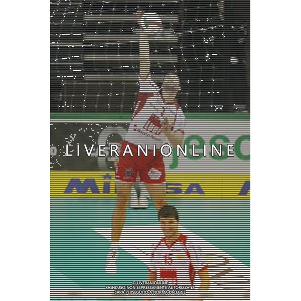 TREVISO 11/10/2009 CAMPIONATO ITALIANO PALLAVOLO SERIE A SISLEY TREVISO - LUBE BANCA MARCHE MACERATA NELLA FOTO:ALBERTO CISOLLA FOTO PAOLA GARBUIO/AG.ALDO LIVERANI