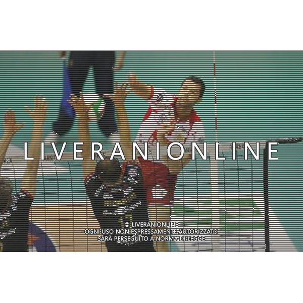 TREVISO 11/10/2009 CAMPIONATO ITALIANO PALLAVOLO SERIE A SISLEY TREVISO - LUBE BANCA MARCHE MACERATA NELLA FOTO:ALBERTO CISOLLA FOTO PAOLA GARBUIO/AG.ALDO LIVERANI