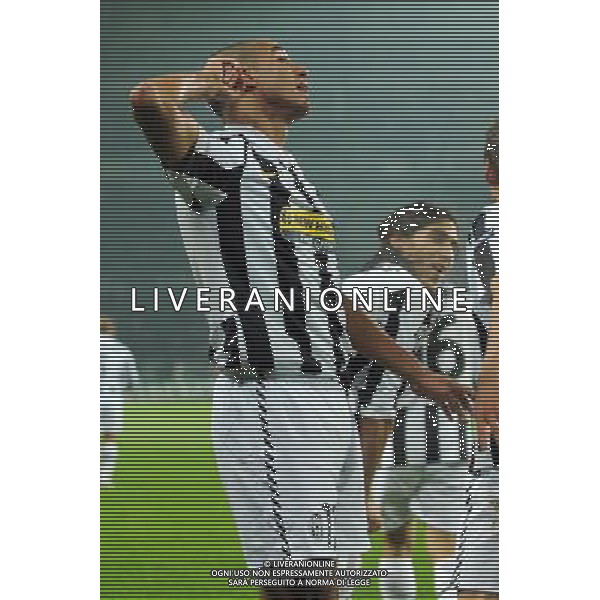 08-12-2009 Torino Sport-Calcio Juventus Bayern Monaco Champions League 2009/2010 Nella foto: l\'Esultanza di david trezeguet dopo il gol ©Alessandro Falzone/ag ALDO LIVERANI SAS