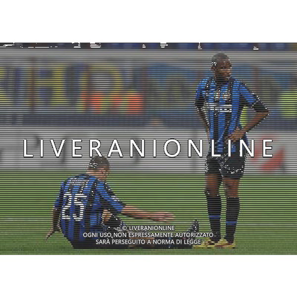 Champions League 2009/2010 Gruppo F MD6 Milano - 09.12.2009 FC Inter-FC Rubin Kazan Nella Foto:INFORTUNIO DI WALTER SAMUEL /Ph.Vitez-Ag. Aldo Liverani