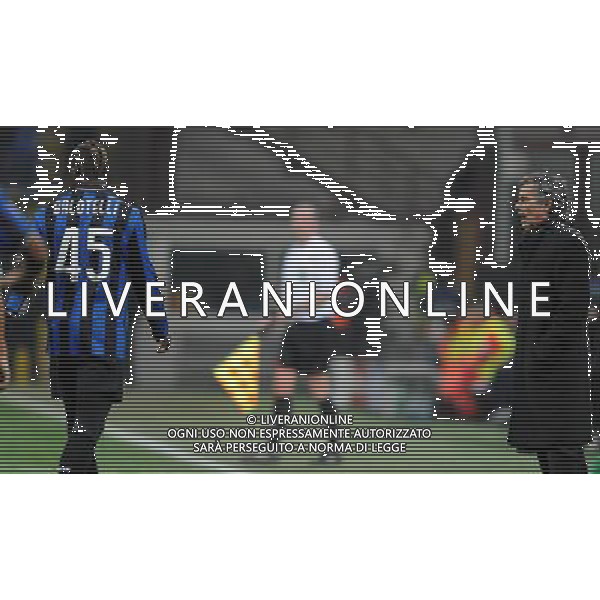 Champions League 2009/2010 Gruppo F MD6 Milano - 09.12.2009 FC Inter-FC Rubin Kazan Nella Foto: JOSE\' MOURINHO RIMPROVERA MARIO BALOTELLI /Ph.Vitez-Ag. Aldo Liverani
