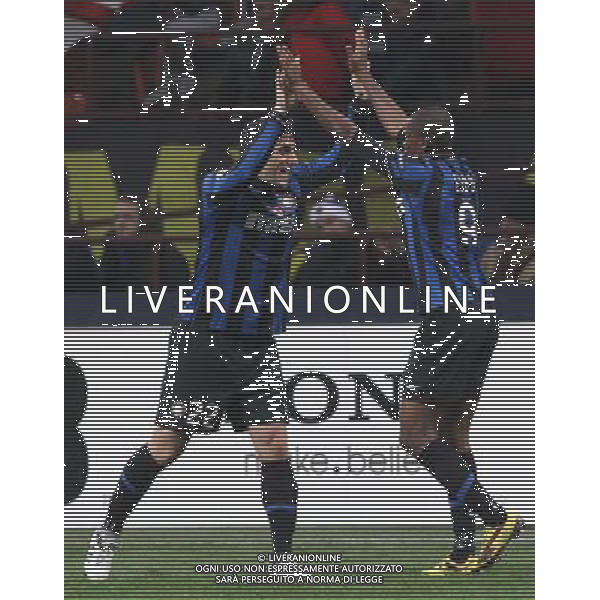 Champions League 2009/2010 Gruppo F MD6 Milano - 09.12.2009 FC Inter-FC Rubin Kazan Nella Foto: esultanza di samuel eto\'o con diego milito ©luzzani-Ag. Aldo Liverani
