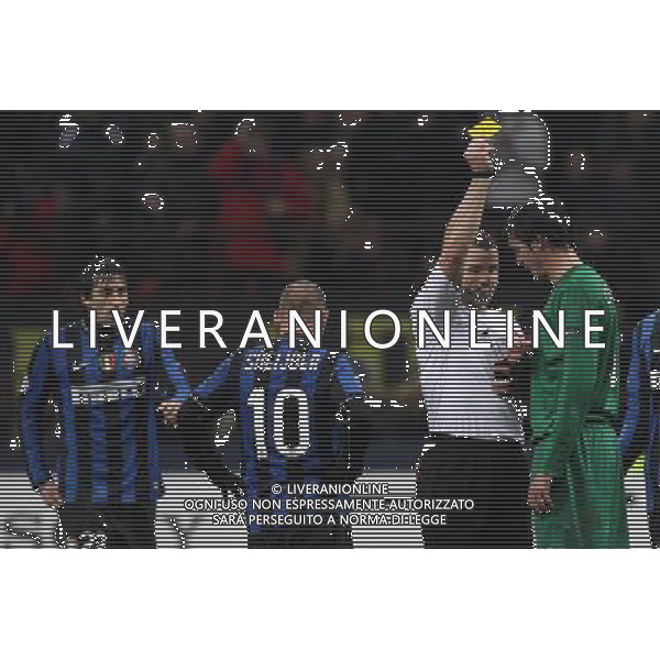Champions League 2009/2010 Gruppo F MD6 Milano - 09.12.2009 FC Inter-FC Rubin Kazan Nella Foto: ammonizione cesar navas ©luzzani-Ag. Aldo Liverani