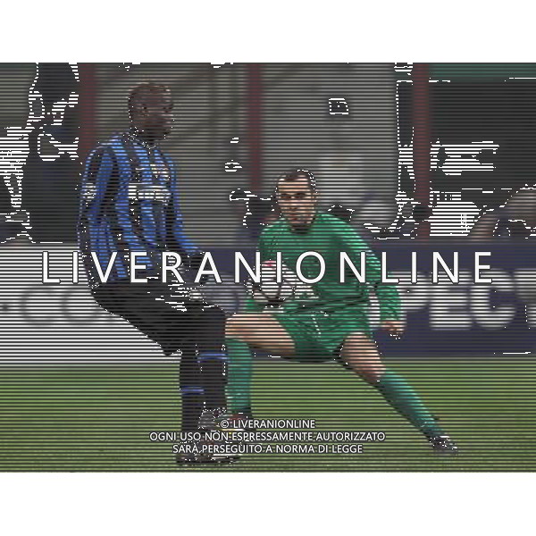 Champions League 2009/2010 Gruppo F MD6 Milano - 09.12.2009 FC Inter-FC Rubin Kazan Nella Foto: mario balotelli e salukvadze ©luzzani-Ag. Aldo Liverani