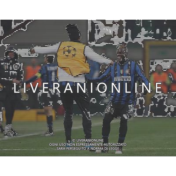 Champions League 2009/2010 Gruppo F MD6 Milano - 09.12.2009 FC Inter-FC Rubin Kazan Nella Foto: ESULTANZA DOPO IL GOL DI MARIO BALOTELLI CON MARCO MATERAZZI ©LUZZANI-Ag. Aldo Liverani