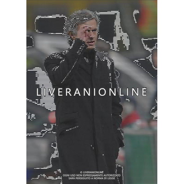 Champions League 2009/2010 Gruppo F MD6 Milano - 09.12.2009 FC Inter-FC Rubin Kazan Nella Foto: JOSE\' MOURINHO PARLA CON MARIO BALOTELLI /Ph.Vitez-Ag. Aldo Liverani