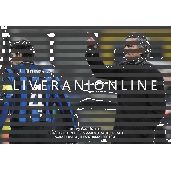 Champions League 2009/2010 Gruppo F MD6 Milano - 09.12.2009 FC Inter-FC Rubin Kazan Nella Foto:MOURINHO JOSE\' E JAVIER ZANETTI /Ph.Vitez-Ag. Aldo Liverani