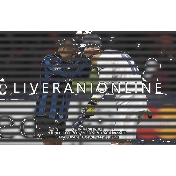 Champions League 2009/2010 Gruppo F MD6 Milano - 09.12.2009 FC Inter-FC Rubin Kazan Nella Foto: julio cesar e ivan cordoba a fine gara ©luzzani-Ag. Aldo Liverani