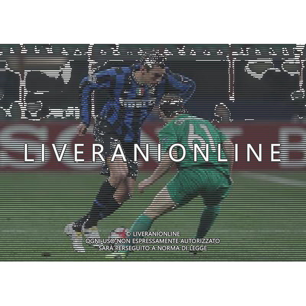 Milano 09-12-2009 Champions League 2009/10 inter-rubin kazan 2:0 nella foto lucio e gokdeniz karadeniz ph marco luzzani/ag aldo liverani s.a.s.