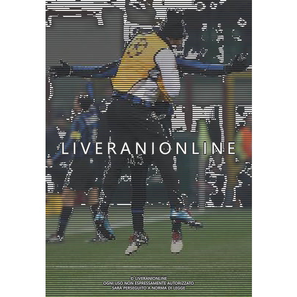 Milano 09-12-2009 Champions League 2009/10 inter-rubin kazan 2:0 nella foto mario balotelli esulta dopo il gol con marco materazzi ph marco luzzani/ag aldo liverani s.a.s.