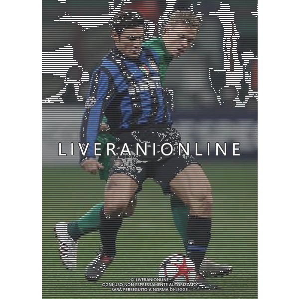 Milano 09-12-2009 Champions League 2009/10 inter-rubin kazan 2:0 nella foto evgeni balyaykin e javier zanetti ph marco luzzani/ag aldo liverani s.a.s.