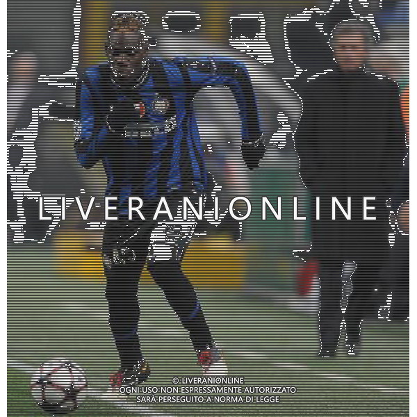 Champions League 2009/2010 Gruppo F MD6 Milano - 09.12.2009 FC Inter-FC Rubin Kazan Nella Foto:BALOTELLI MARIO-MOURINHO JOSE\' /Ph.Vitez-Ag. Aldo Liverani