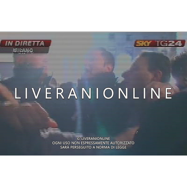 Aggressione al Presidente del Consiglio Silvio Berlusconi alla fine del suo comizio in Piazza Duomo a Milano 13/12/2009 nella foto l\'aggressore Massimo Tartaglia obbligatorio citare la fonte televisiva (SkyTg24) Agenzia Aldo Liverani Sas 
