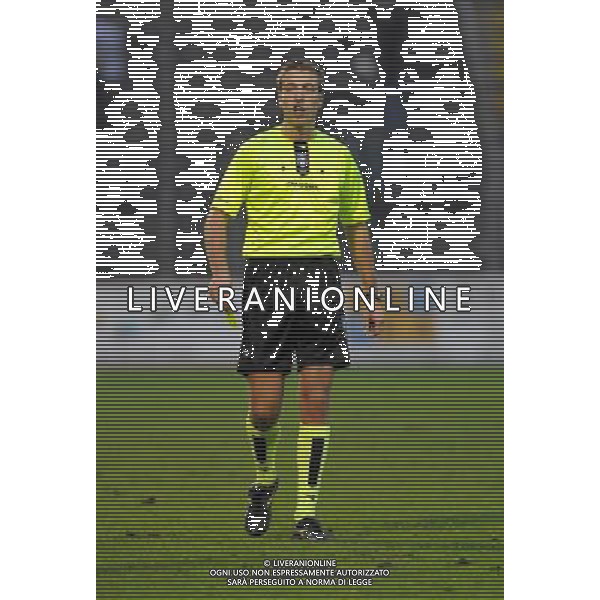 Campionato Lega PRO 1° Divisione Cremona 29-11-2009 Cremonese - Novara nella foto: l\'arbitro Davide Massa di Imperia foto Garavaglia - ag. Aldo Liverani sas