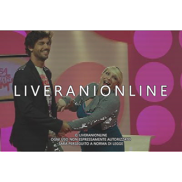 SALSA ROSA - TRASMISSIONE TV SU COMEDY CENTRAL IN ONDA IN ANTEPRIMA IL 6 GENNAIO 2009 E POI DALL\'11 GENNAIO 2009 NELLA FOTO: KATIA FOLLESA ( del duo KATIA \' VALERIA) incinta e BRUNO CABRERIZO © ANTONIO SORANO - AG. ALDO LIVERANI SAS