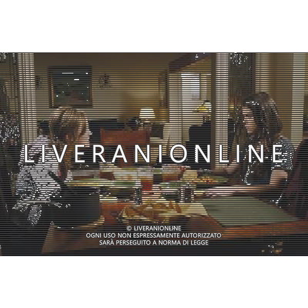 FILM\'LE DIECI COSE CHE ODIO DI TE\'Episodio 01: Pilot NELLA FOTO Meaghan Jette Martin, Lindsey Shaw AG ALDO LIVERANI