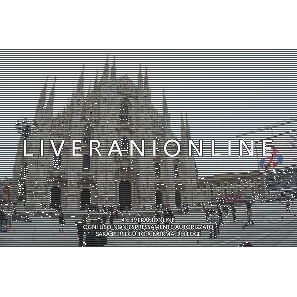 CITTA\' DI MILANO NELLA FOTO: PIAZZA DUOMO © ANTONIO SORANO - AG. ALDO LIVERANI SAS