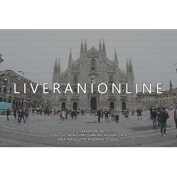 CITTA\' DI MILANO NELLA FOTO: PIAZZA DUOMO © ANTONIO SORANO - AG. ALDO LIVERANI SAS