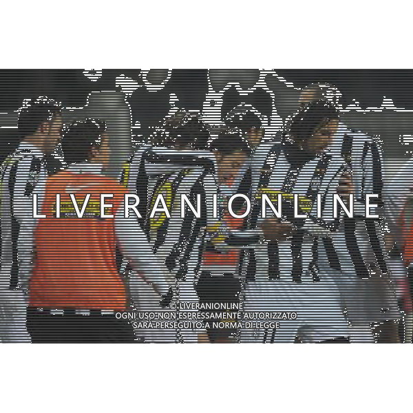 13-01-2009 Torino Sport-Calcio Juventus Napoli Coppa Italia Tim 2009/2010 Nella foto: l\'Esultanza della juventus dopo il gol di Del Piero ©Alessandro Falzone/ag aldo liverani sas