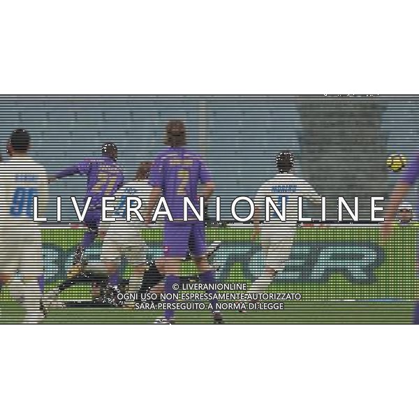 Coppa Italia TIM Cup 2009/2010 Ottavi di Finale Firenze - 14.01.2010 Fiorentina-Chievo Nella Foto:BABACAR GOL MANCATO /Ph.Vitez-Ag. Aldo Liverani