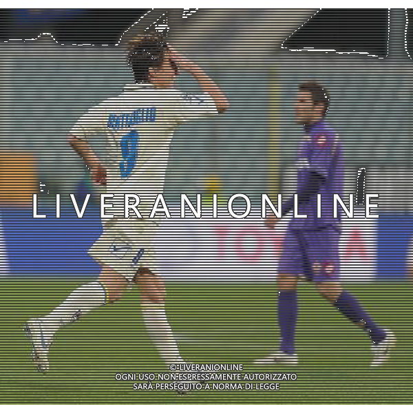 Coppa Italia TIM Cup 2009/2010 Ottavi di Finale Firenze - 14.01.2010 Fiorentina-Chievo Nella Foto:L\'ESULTANZA DI SIMONE BENTIVOGLIO DOPO IL GOL /Ph.Vitez-Ag. Aldo Liverani