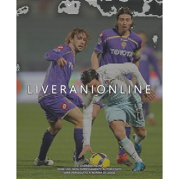 Coppa Italia TIM Cup 2009/2010 Quarti di Finale Firenze - 20.01.2010 Fiorentina-Lazio Nella Foto:MAURO ZARATE-MARCO DONADEL-MONTOLIVO RICCARDO /Ph.Vitez-Ag. Aldo Liverani