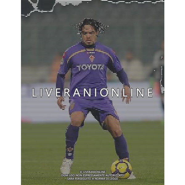Coppa Italia TIM Cup 2009/2010 Quarti di Finale Firenze - 20.01.2010 Fiorentina-Lazio Nella Foto:VARGAS MANUEL /Ph.Vitez-Ag. Aldo Liverani