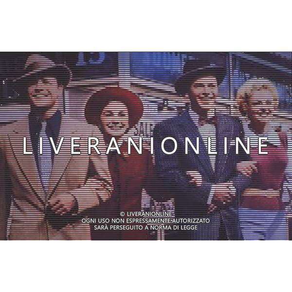 Scene del Film \'Bulli e Pupe\' del 1955 nella foto Marlon Brando, Jean Simmons, Frank Sinatra, Vivian Blaine Agenzia Aldo Liverani Sas
