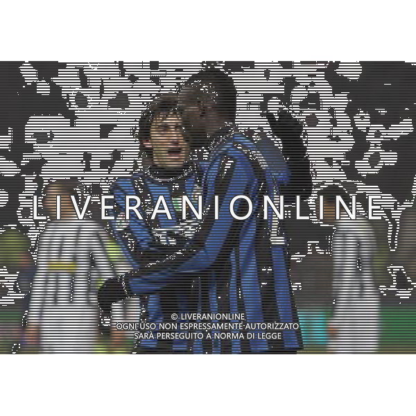 INTER - JUVENTUS COPPA ITALIA TIM CUP 28/01/2010 NELLA FOTO ESULTANZADOPO IL GOL DELLA VITTORIA DI MARIO BALOTELLI DEL 2-1 CON DIEGO MILITO ©LUZZANI/AGENZIA ALDO LIVERANI SAS