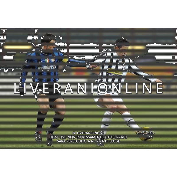 Coppa Italia TIM Cup 2009/2010 Quarti di Finale Milano - 28.01.2010 Inter-Juventus Nella Foto:GROSSO FABIO-ZANETTI JAVIER /Ph.Vitez-Ag. Aldo Liverani