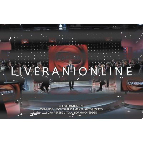 ROMA - STUDI DEAR - 31.01.10 TRASMISSIONE TELEVISIVA DOMENICA IN PUNTATA DEL 31.01,10 nella foto:UNA FASE DELL\'ARENA © MASSIMO BRUNI - AG. ALDO LIVERANI SAS