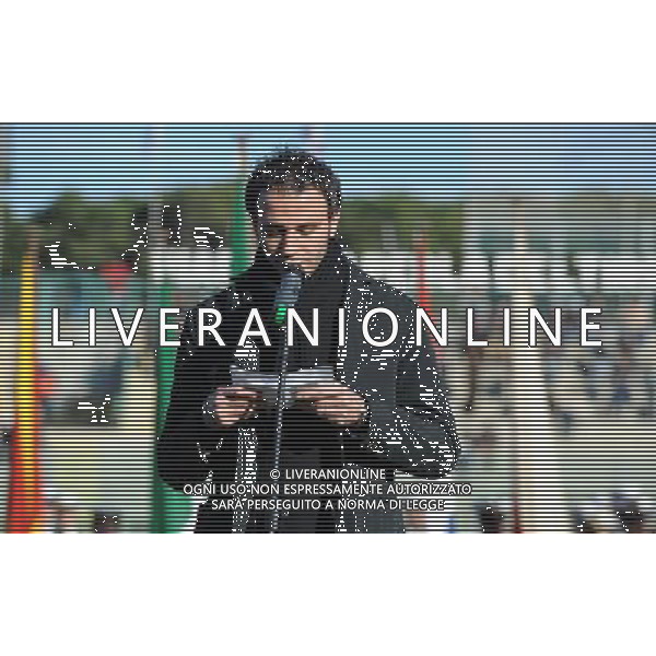 62Á Torneo Viareggio Cup World Football Tournament Coppa Carnevale-Gr.A Gir.1 Viareggio - 01.02.2010 Juventus-Legia Varsavia Nella Foto:GIAMPAOLO PAZZINI LEGGE IL GIURAMENTO /Ph.Vitez-Ag. Aldo Liverani